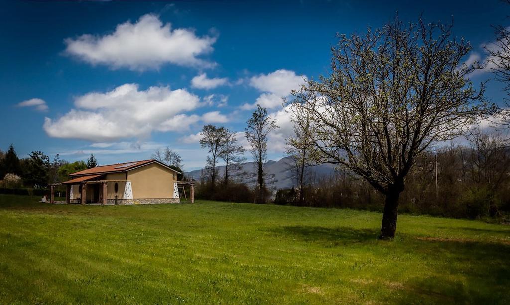Villa La Dolce Mela à Buonabitacolo Extérieur photo