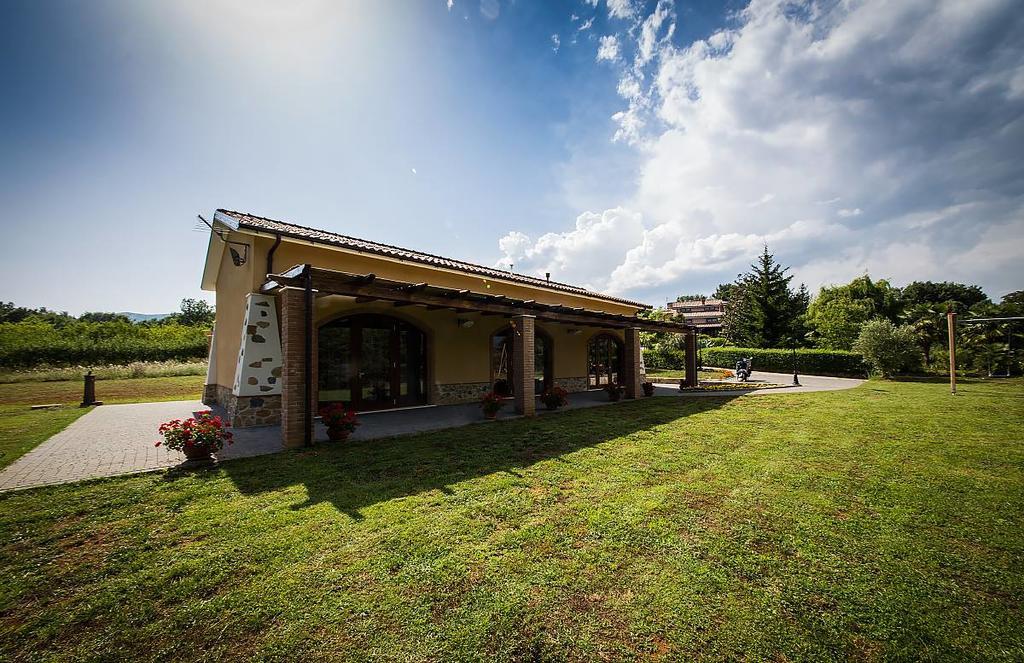 Villa La Dolce Mela à Buonabitacolo Extérieur photo
